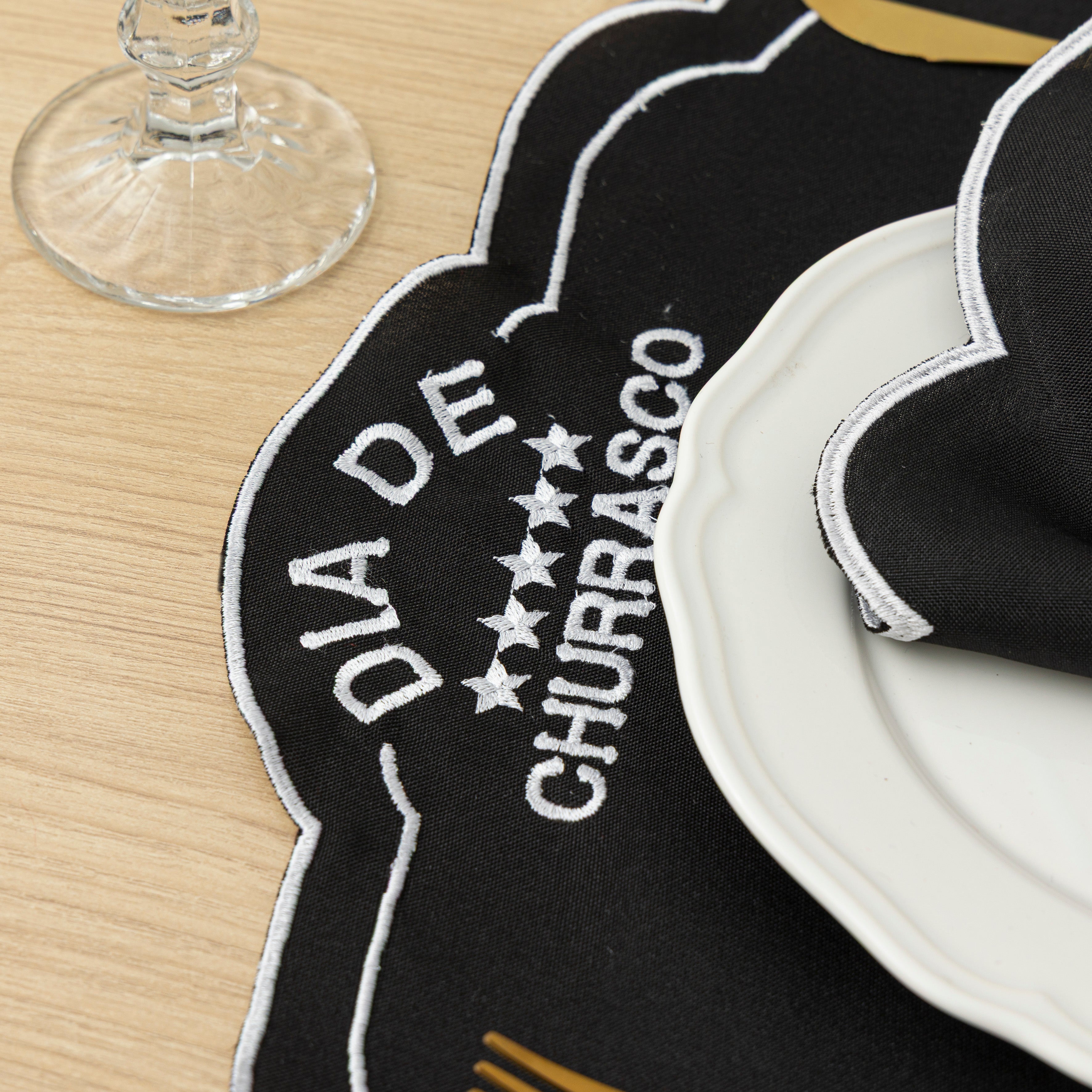 Kit Bordado Churrasco & Mesa Posta – 24 Peças