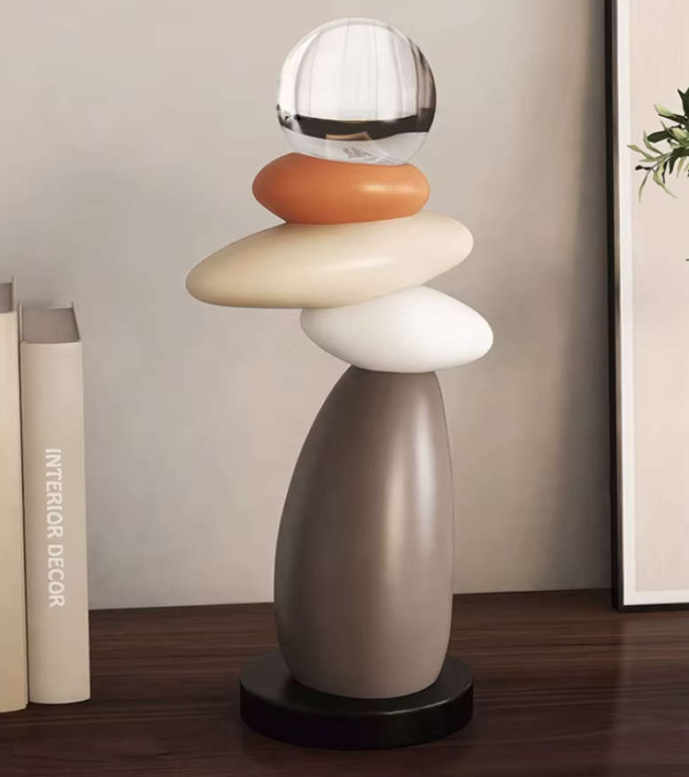 Escultura Moderna de Pedras com Esfera de Cristal - Casa Ornato