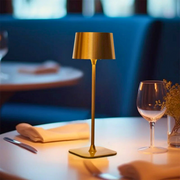 Luminária de Mesa Lumora - Casa Ornato