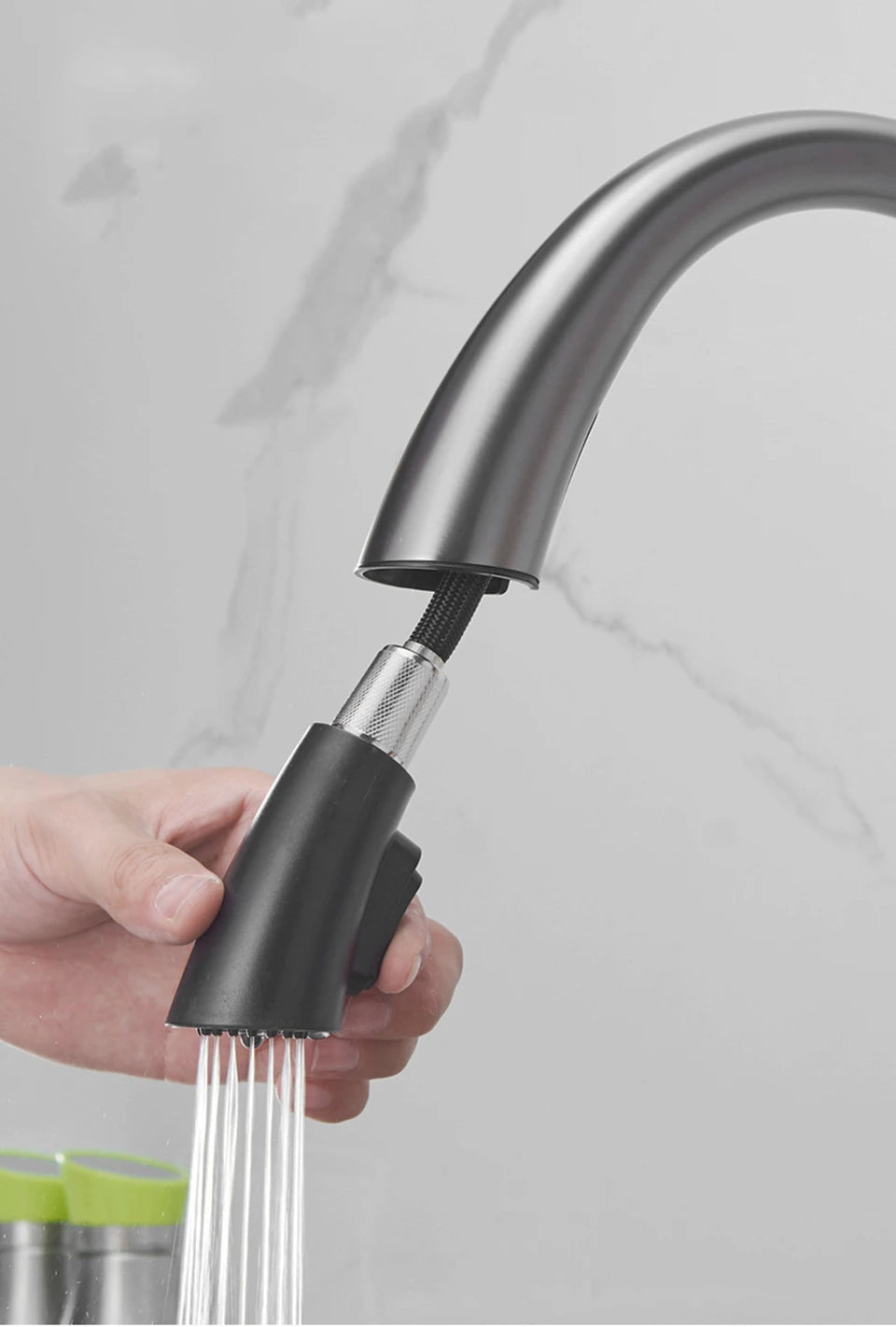 Pistola cinza pull-out torneira da cozinha de água quente e fria lavatório torneira da pia rotativa retrátil preto e branco 60cm puxar