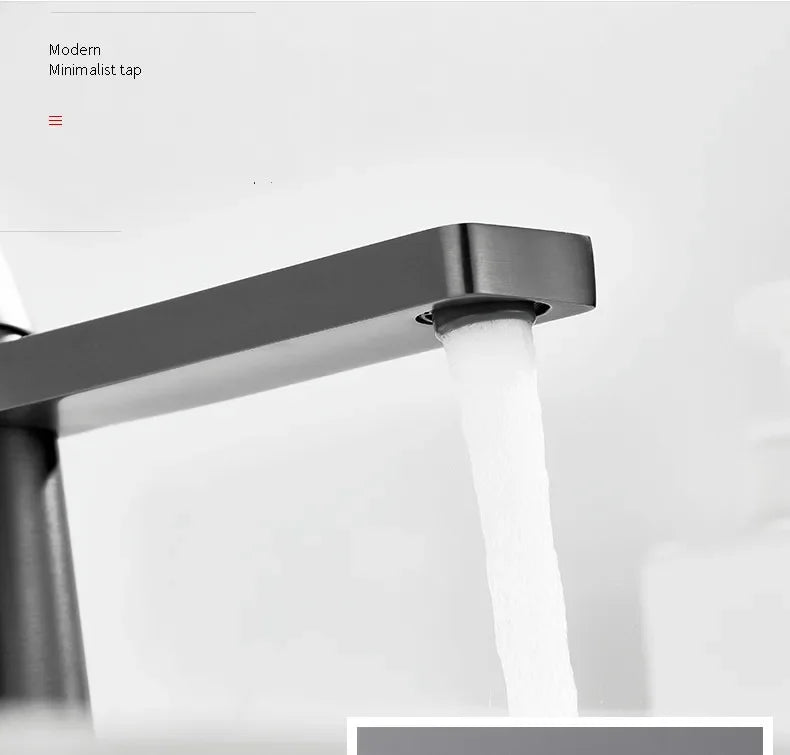 Torneira da bacia do banheiro escova ouro latão torneira pia misturadora quente e fria sinal alavanca torneira da bacia