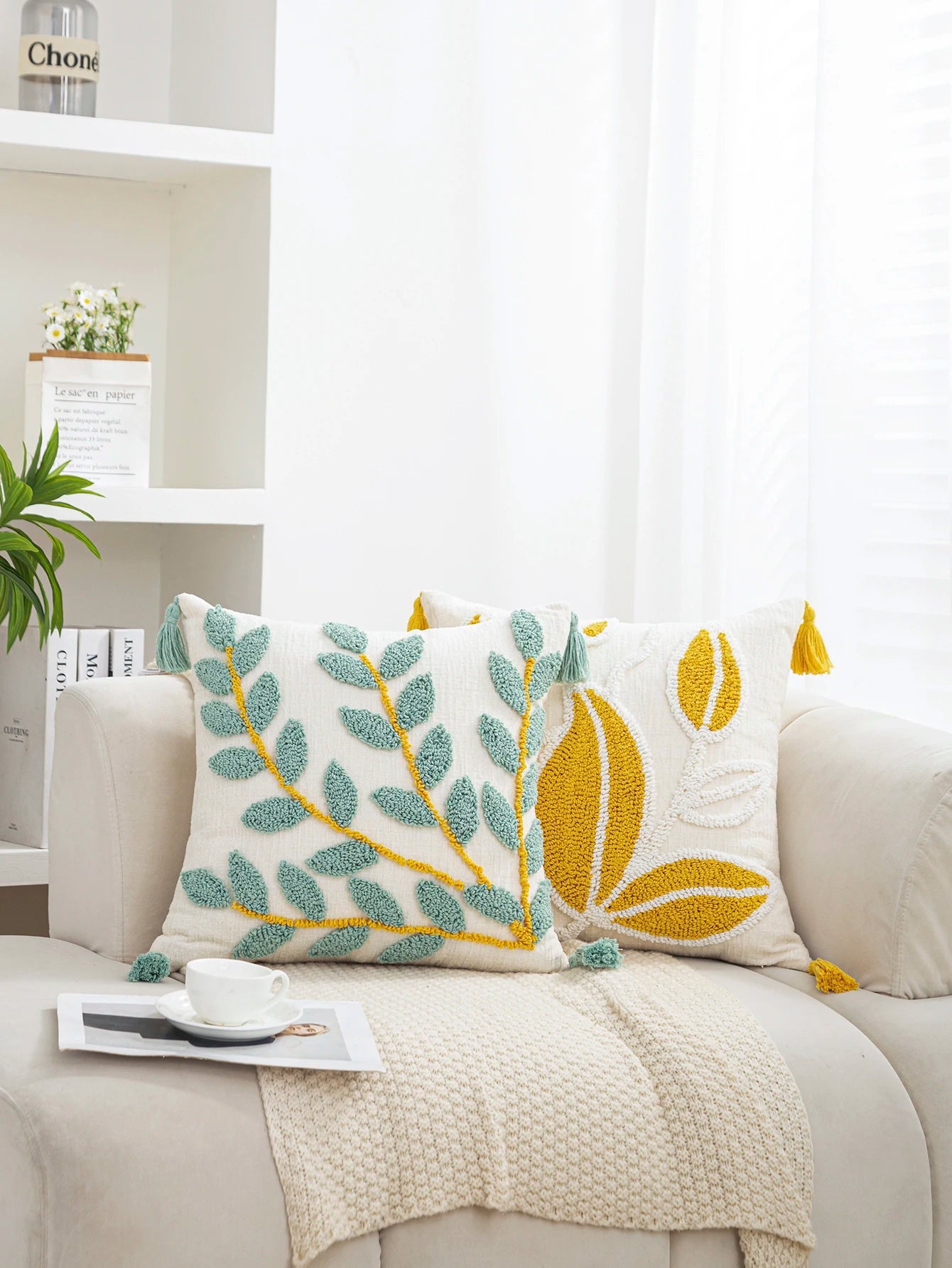 Capas de almofada luxuosas para casa com padrões de plantas de salgueiro fresco, adequadas para quartos, salas de estar e sofás.