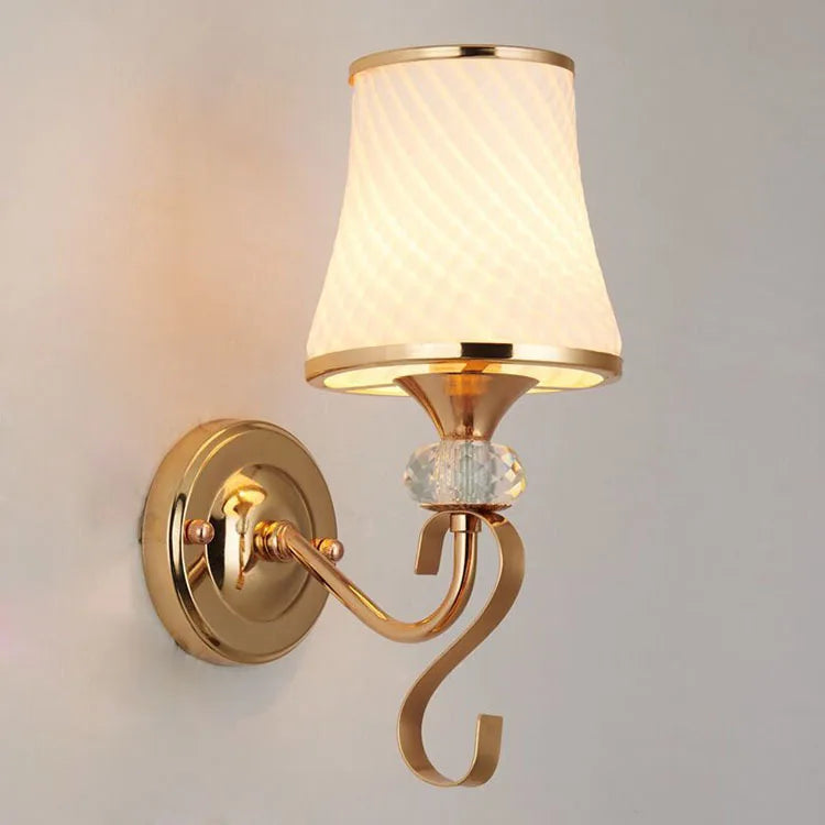 Lâmpada de parede de cabeça única estilo europeu, sala de estar, corredor, lâmpada de parede prática para lâmpadas de parede de engenharia de hotel