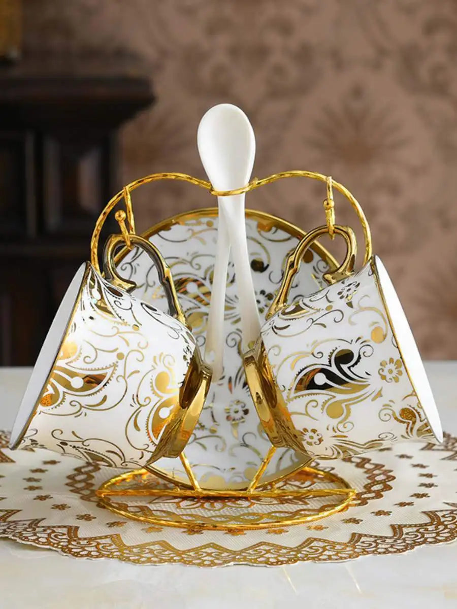 Conjunto de Chá em Cerâmica com Borda Dourada, Estilo Britânico, para Uso Doméstico, Design Criativo Europeu, Seguro para Lav...