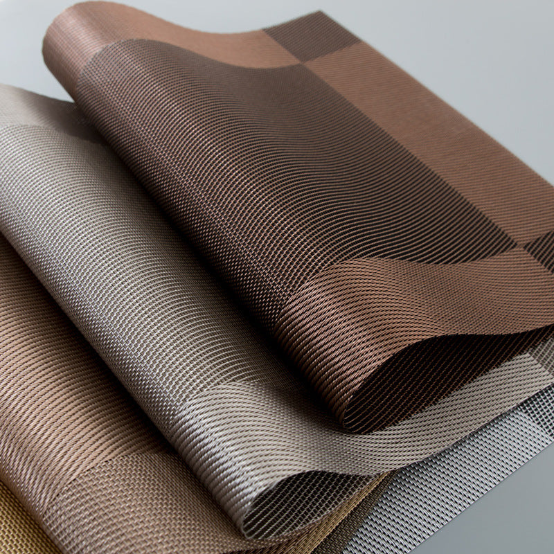 Linea Tavola - Conjunto Elegante de Jogos Americanos - Casa Ornato