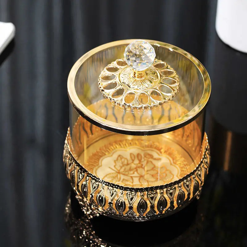 Frascos de Vidro Decorativos com Detalhes em Metal - Casa Ornato