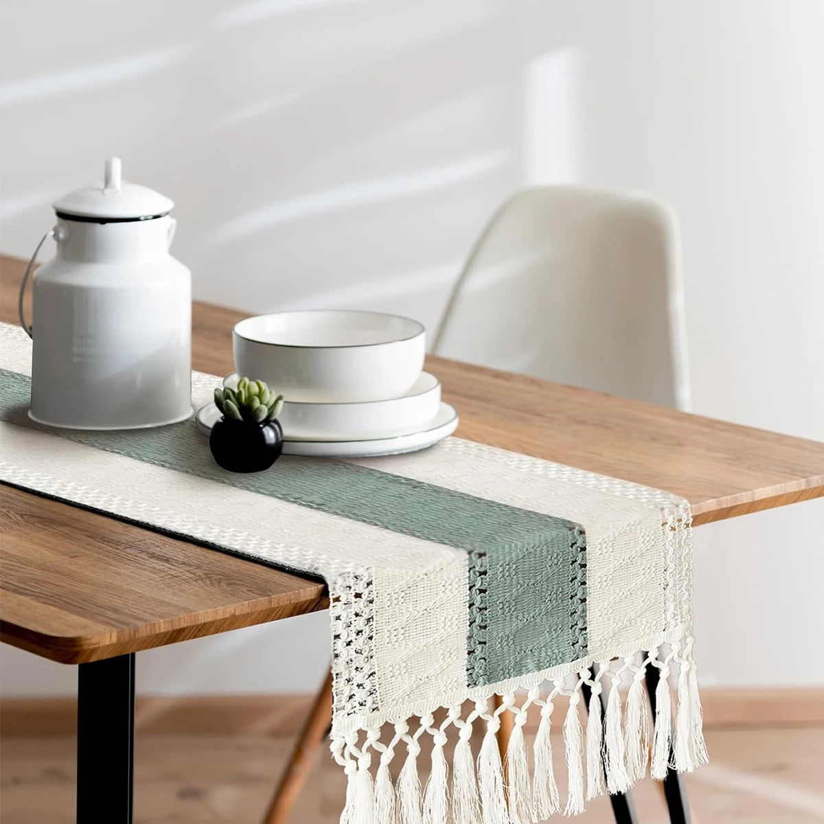 Passarela de Mesa Boho Outono com Borlas em Algodão - Casa Ornato