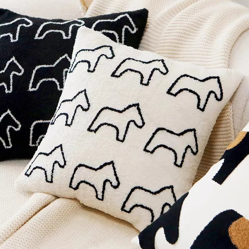 Capa de Almofada Bordada Nordic Elegance - Casa Ornato