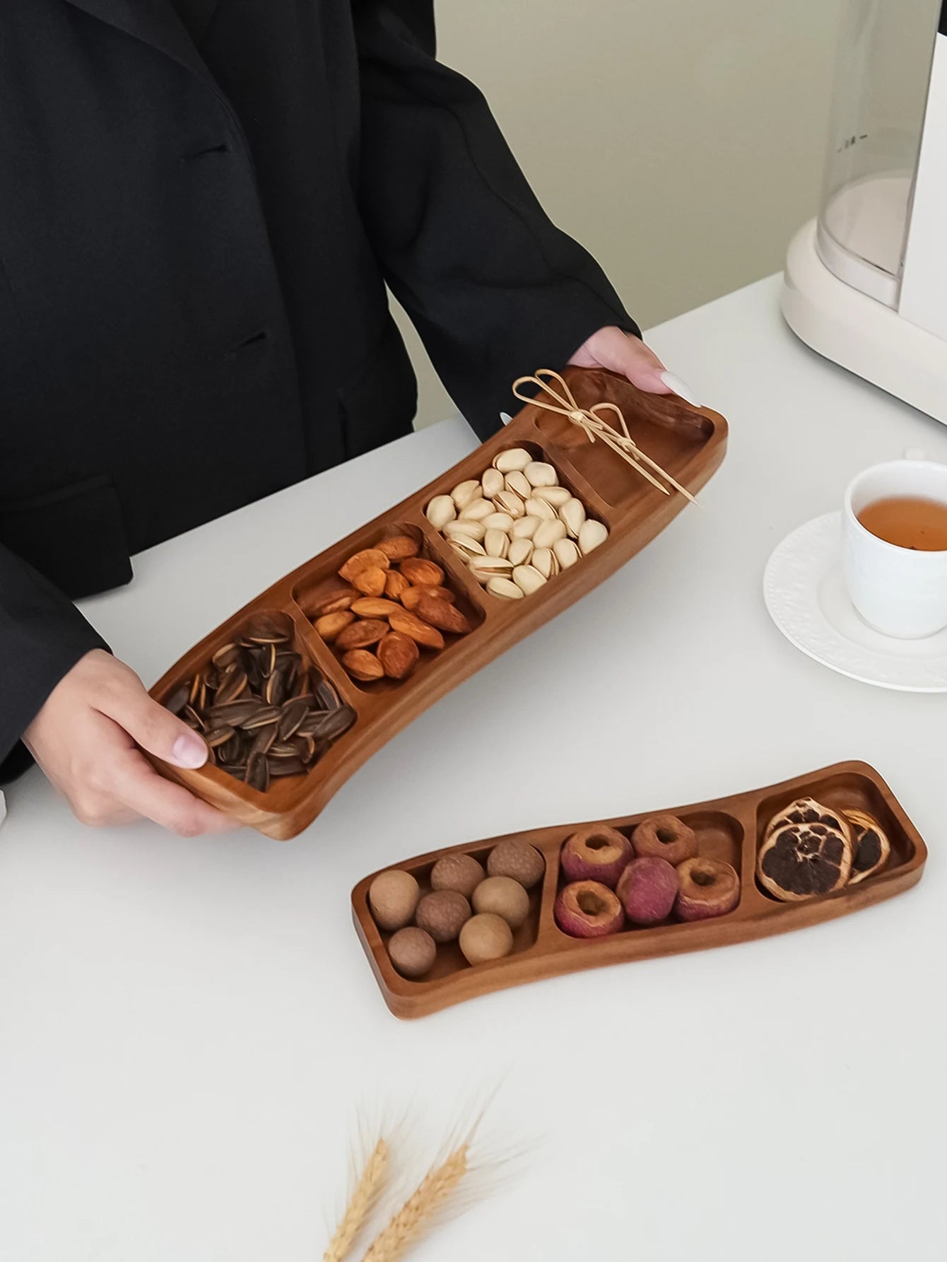 1pc de madeira três compartimentos quatro compartimentos curvo lanche placa rasa, bandeja de doces de frutas secas, tempero mergulhando placa rasa, adequado para festa de férias, jantar de família, prato de exibição de bolo de sobremesa, bandeja de biscoito de lanche de café, bandeja decorativa
