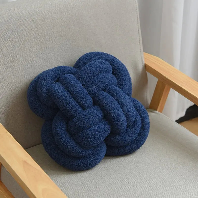 Almofada Decorativa de Nó em Pelúcia - Casa Ornato