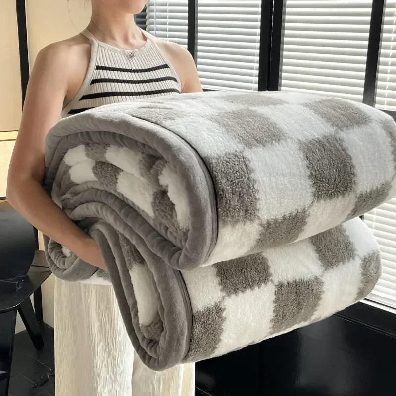 Inverno grosso um grau xadrez coral velo macio quente grosso cobertores de cama de pelúcia sofá cobertor folha de cama material de escritório em casa