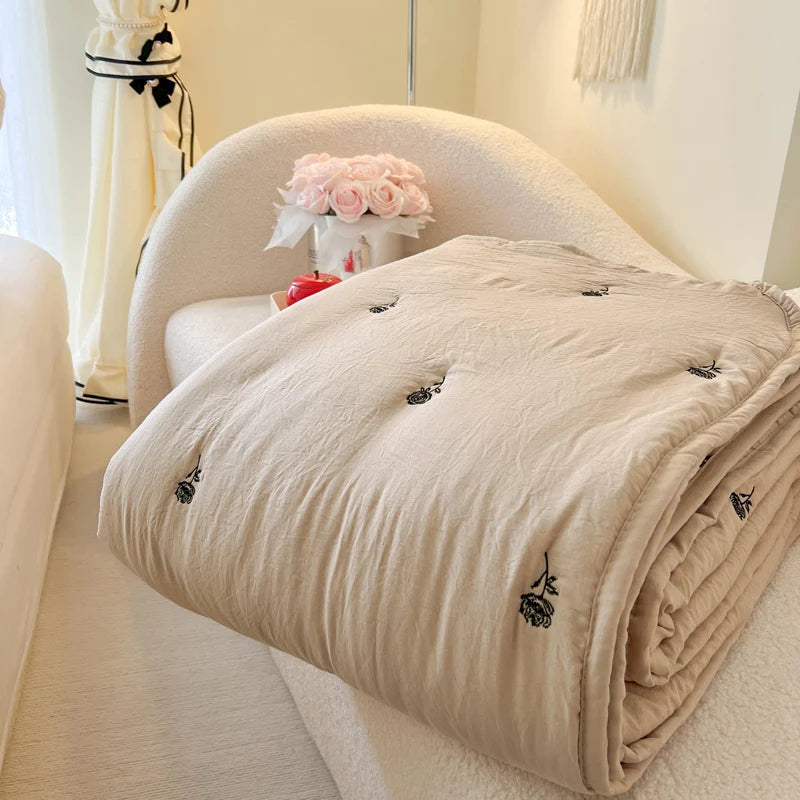 Colcha de Algodão Lavado – Elegância e Conforto para Todas as Estações - Casa Ornato