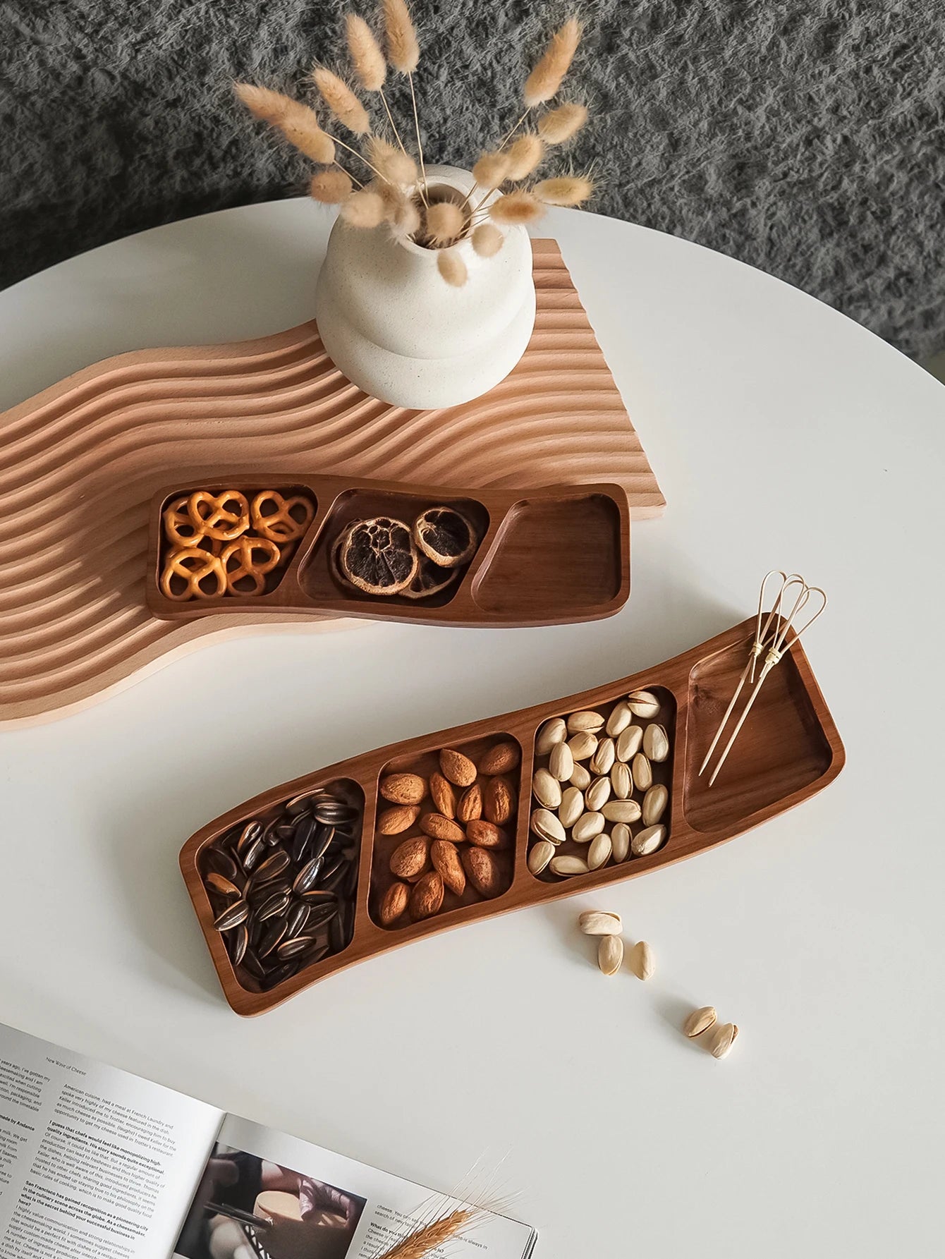 1pc de madeira três compartimentos quatro compartimentos curvo lanche placa rasa, bandeja de doces de frutas secas, tempero mergulhando placa rasa, adequado para festa de férias, jantar de família, prato de exibição de bolo de sobremesa, bandeja de biscoito de lanche de café, bandeja decorativa