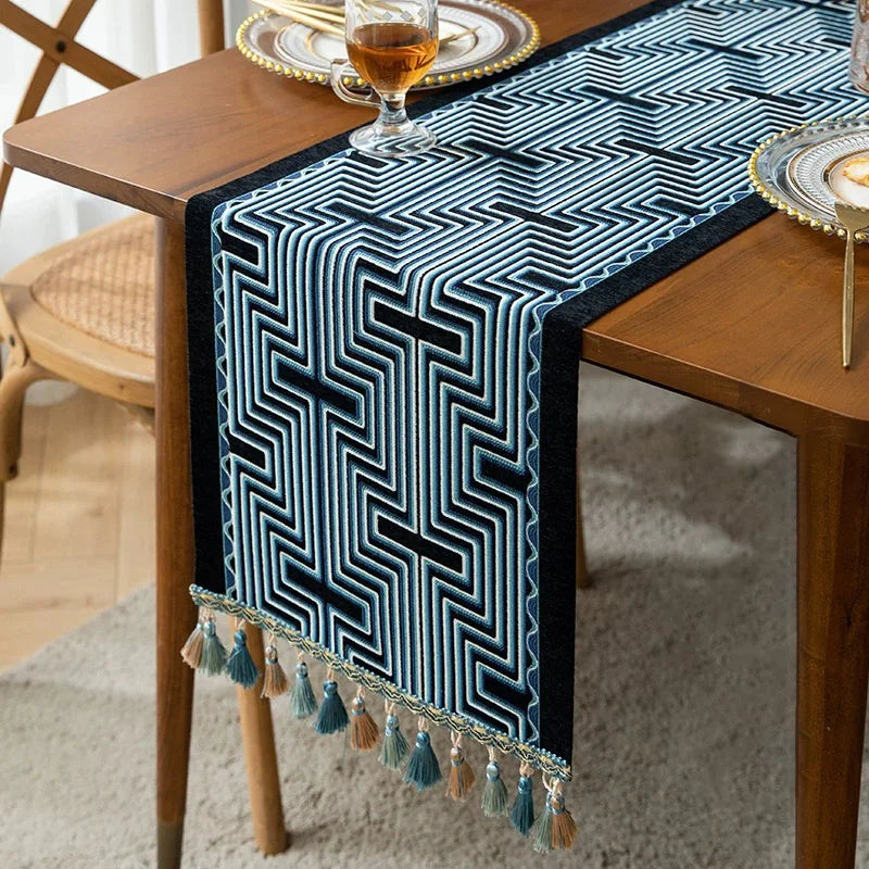 Corredor de mesa de linho elegante de designer, corredores de mesa coloridos com padrão de flores silvestres para mesas de jantar, decoração