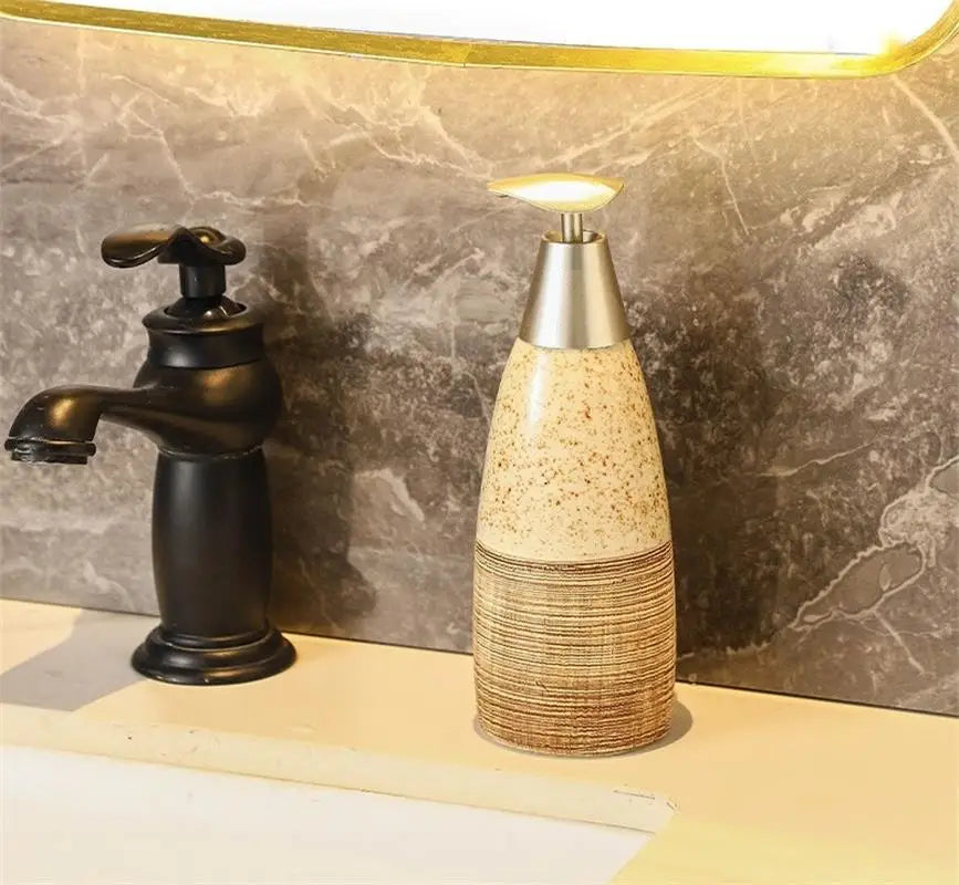 Garrafa cerâmica do distribuidor do sabão do banheiro do vintage, tipo da imprensa, recarregável, vazio, loção, champô, gel do chuveiro, 400ml