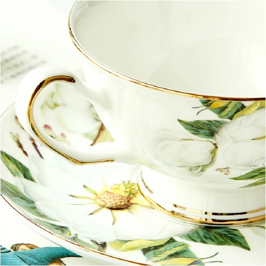 Camellia Ceramic Tea Cup and Saucer Set, elegante, perfeito para festas de chá, pequeno-almoço, elegância cotidiana, 5,7 oz