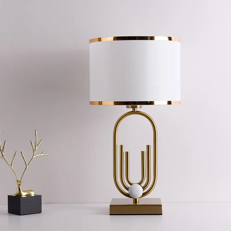 Moderno Nordic Cabeceira Table Lamp, Decoração Quente, Luz de Mesa, Quarto, Sala de Estar, Estudo, Romântico, Luxo