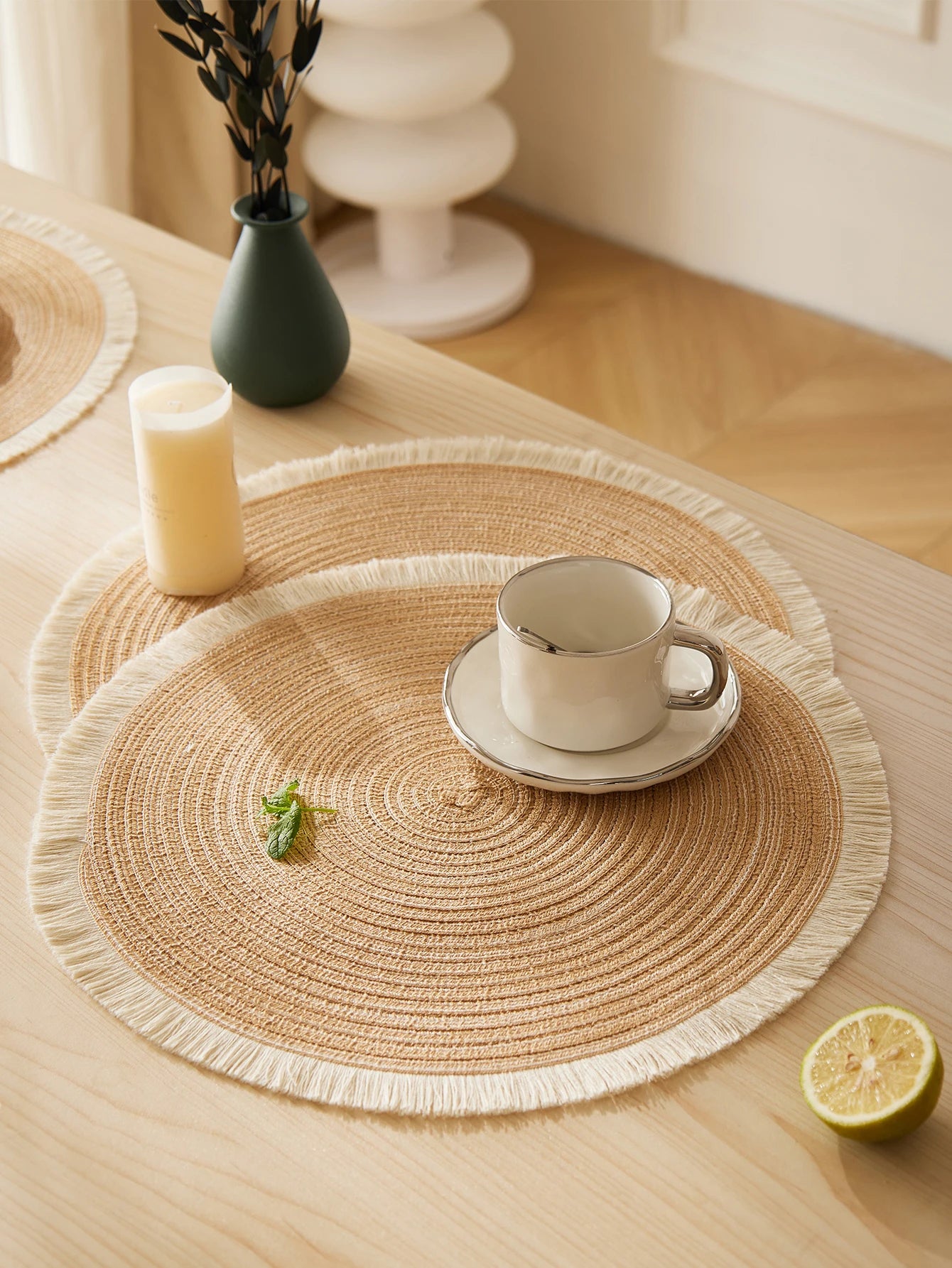 4 pçs/set venda quente franja eco-friendly casa antiderrapante estilo morden mesa tecido placemats poliéster tapete redondo
