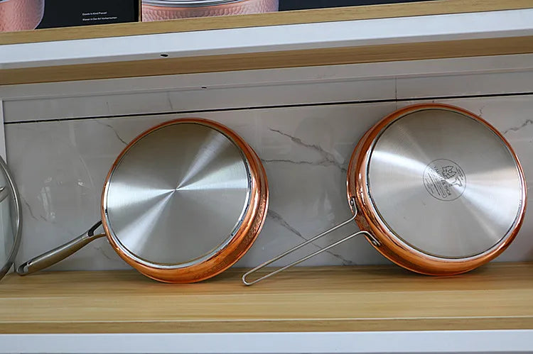 Conjunto de Panelas Marteladas em Cobre e Aço Inoxidável - Casa Ornato