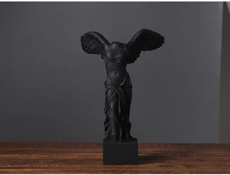Estátua da mitologia grega para a decoração Home, deusa da vitória Victoria Figurines, vitória alada da escultura Samochromatic da resina