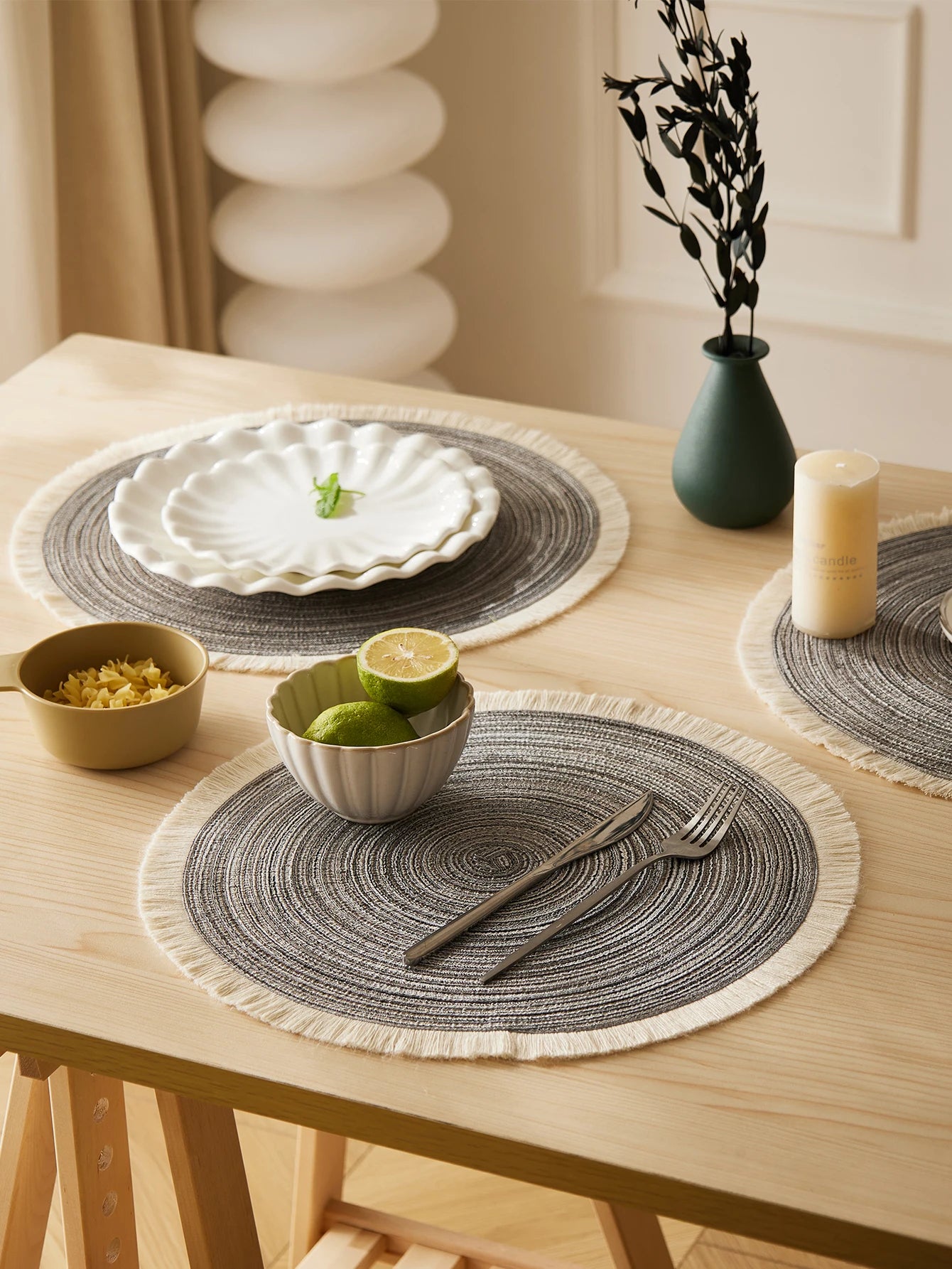 4 pçs/set venda quente franja eco-friendly casa antiderrapante estilo morden mesa tecido placemats poliéster tapete redondo