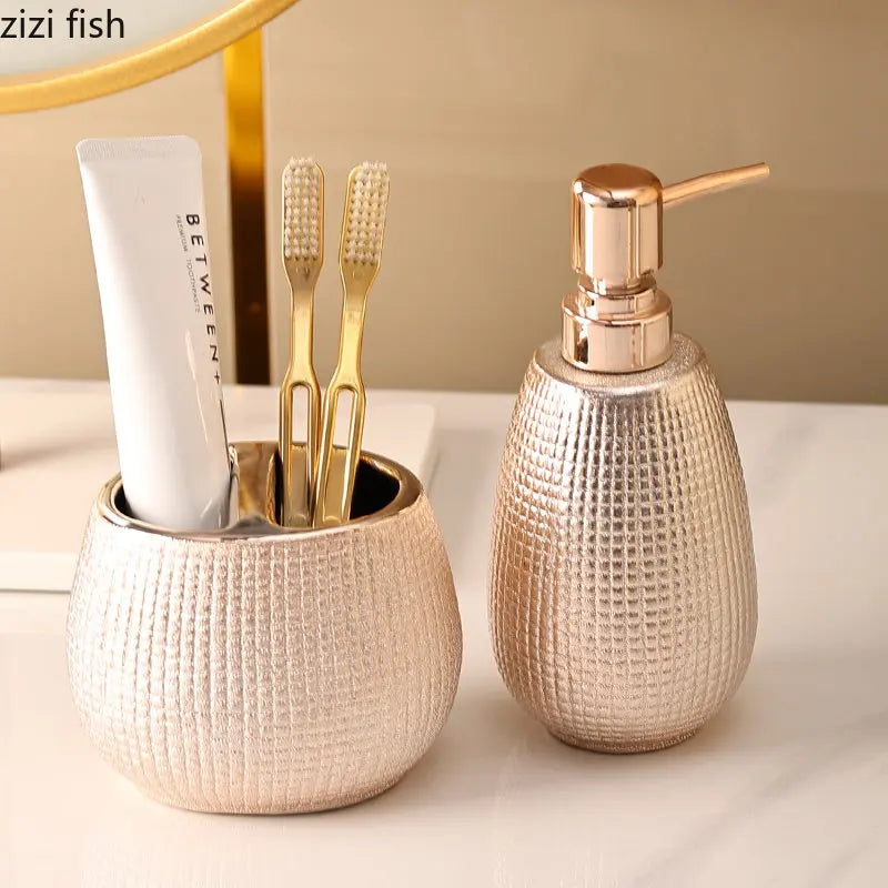 Rosa de ouro cerâmica loção garrafa bucal copo titular escova dentes casa acessórios do banheiro conjunto shampoo lavagem do corpo garrafa sabão prato