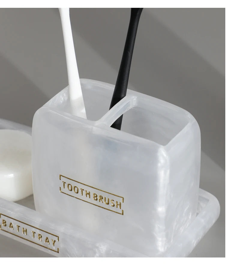 Essenza - Conjunto de Acessórios de Banheiro Branco Pérola - Casa Ornato