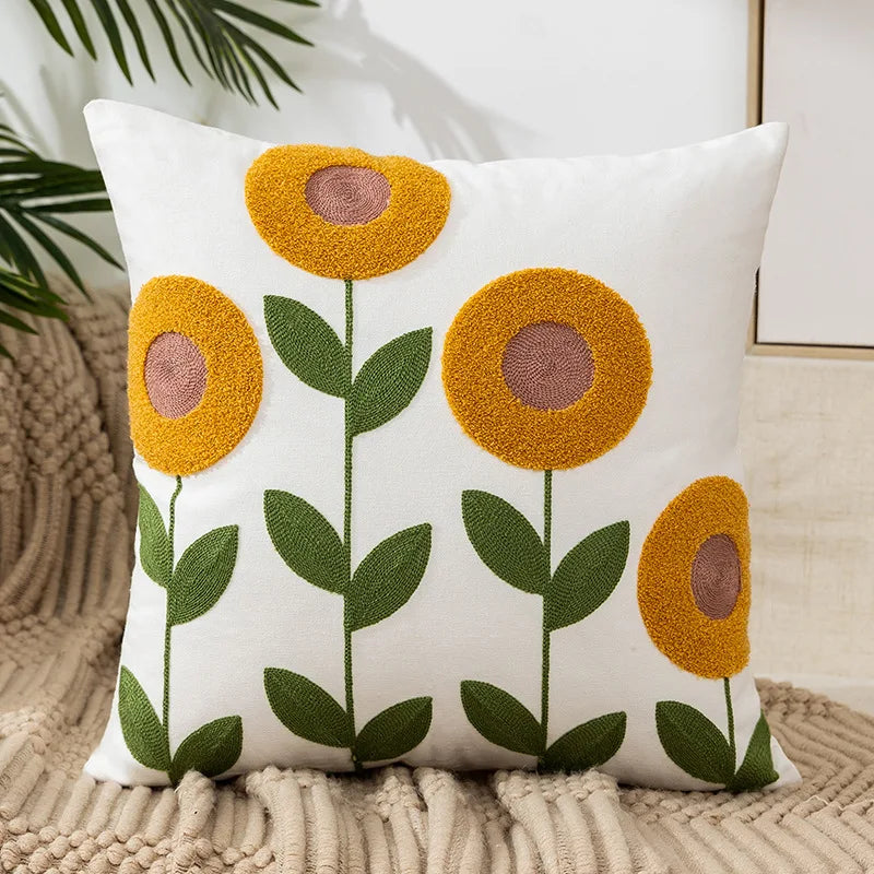 Capa de Almofada Bordada Nordic Elegance - Casa Ornato