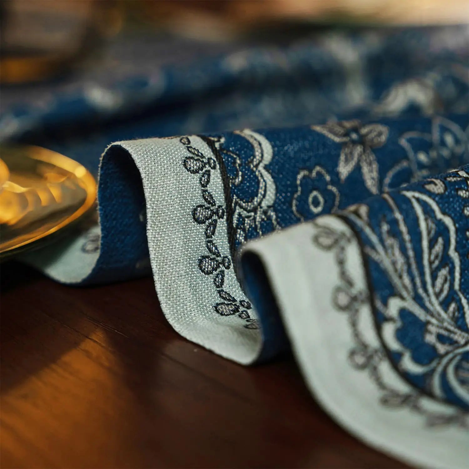 Corredor de mesa de linho elegante de designer, corredores de mesa coloridos com padrão de flores silvestres para mesas de jantar, decoração