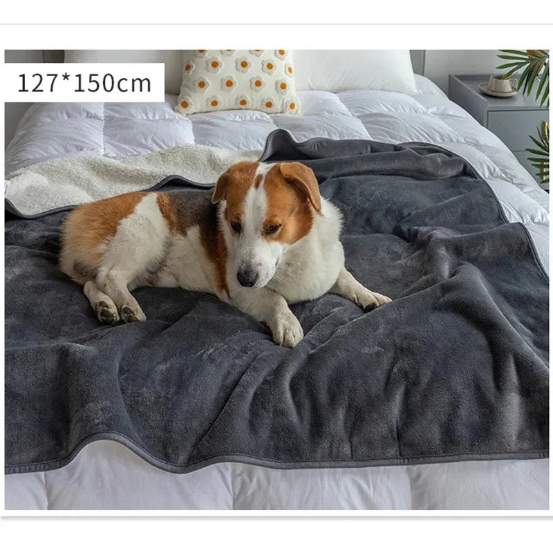 Manta Pet Impermeável Élitaire – Proteção com Elegância - Casa Ornato
