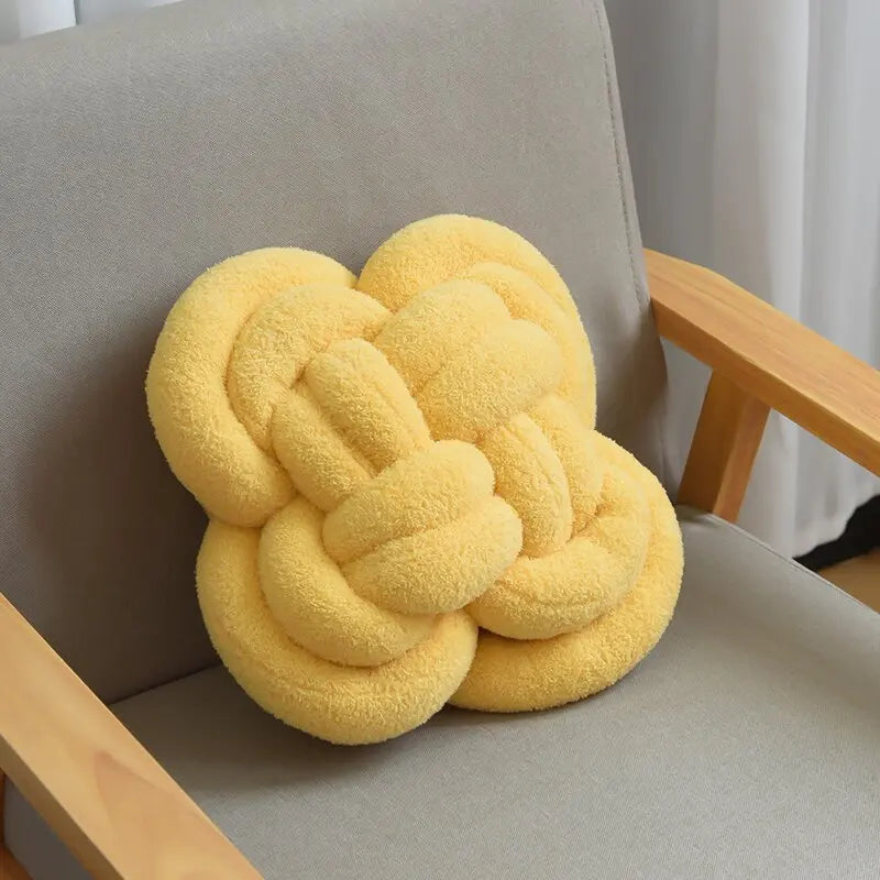 Almofada Decorativa de Nó em Pelúcia - Casa Ornato