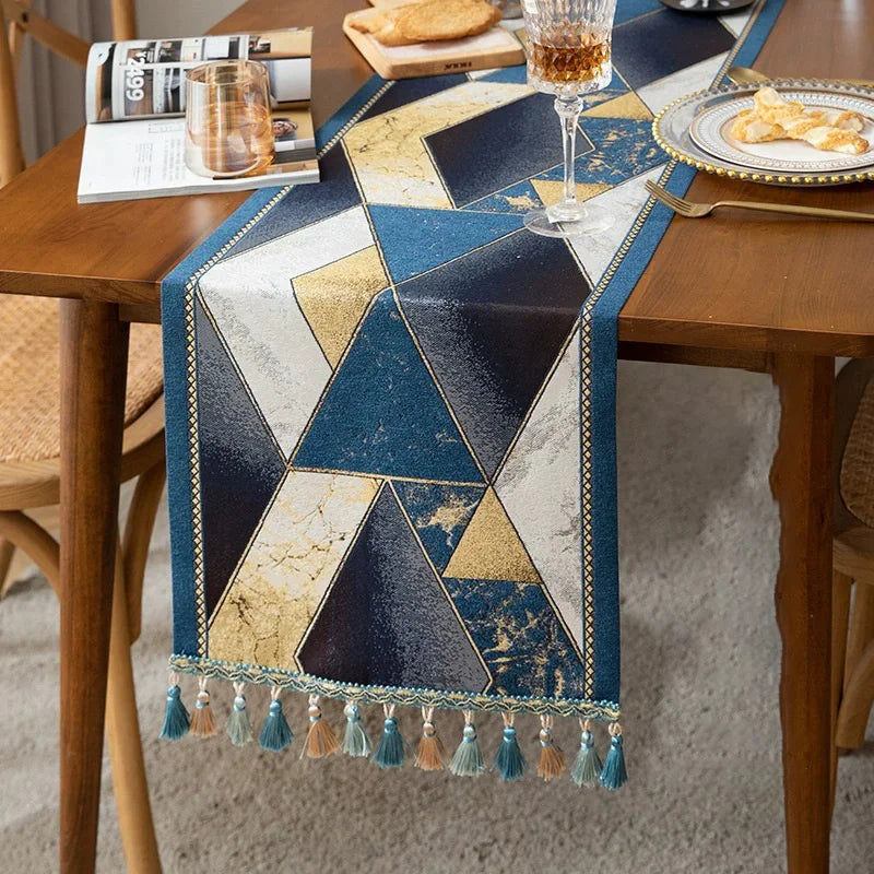 Corredor de mesa de linho elegante de designer, corredores de mesa coloridos com padrão de flores silvestres para mesas de jantar, decoração