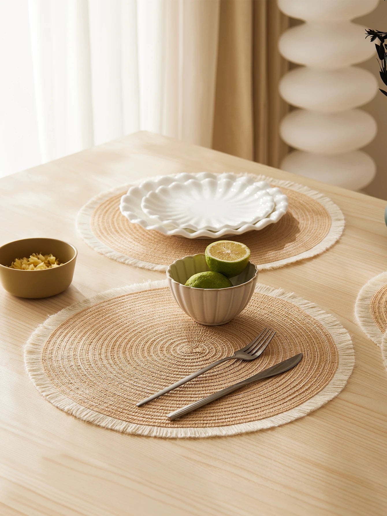 4 pçs/set venda quente franja eco-friendly casa antiderrapante estilo morden mesa tecido placemats poliéster tapete redondo