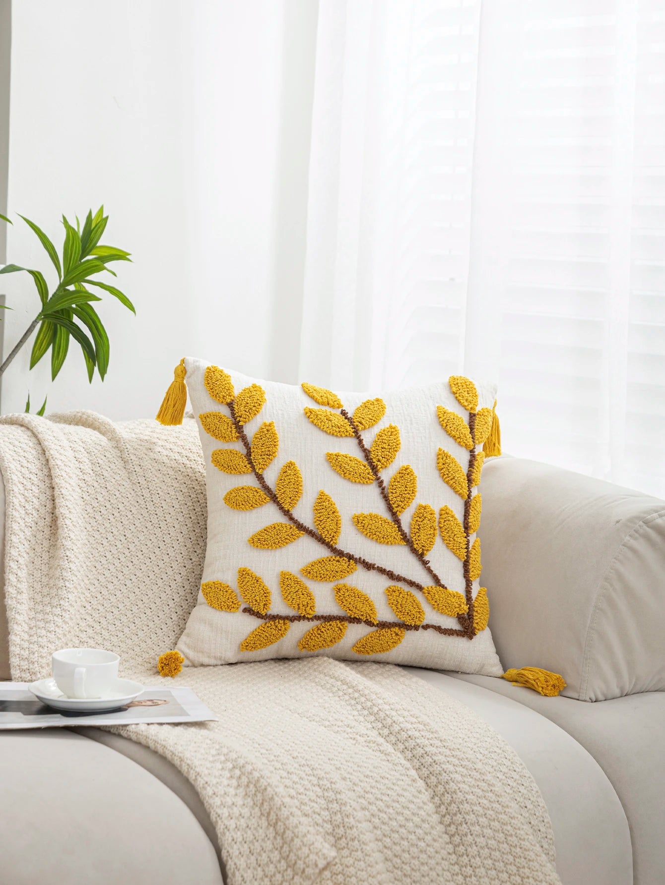 Capas de almofada luxuosas para casa com padrões de plantas de salgueiro fresco, adequadas para quartos, salas de estar e sofás.