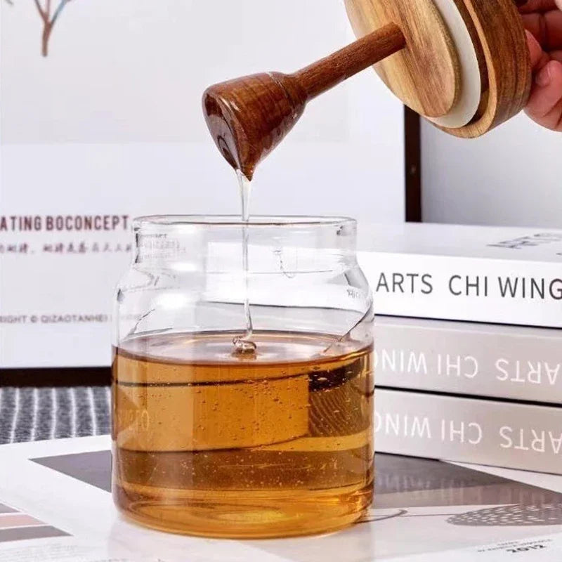 Pote de Vidro com Tampa de Madeira e Dosador de Mel - Casa Ornato