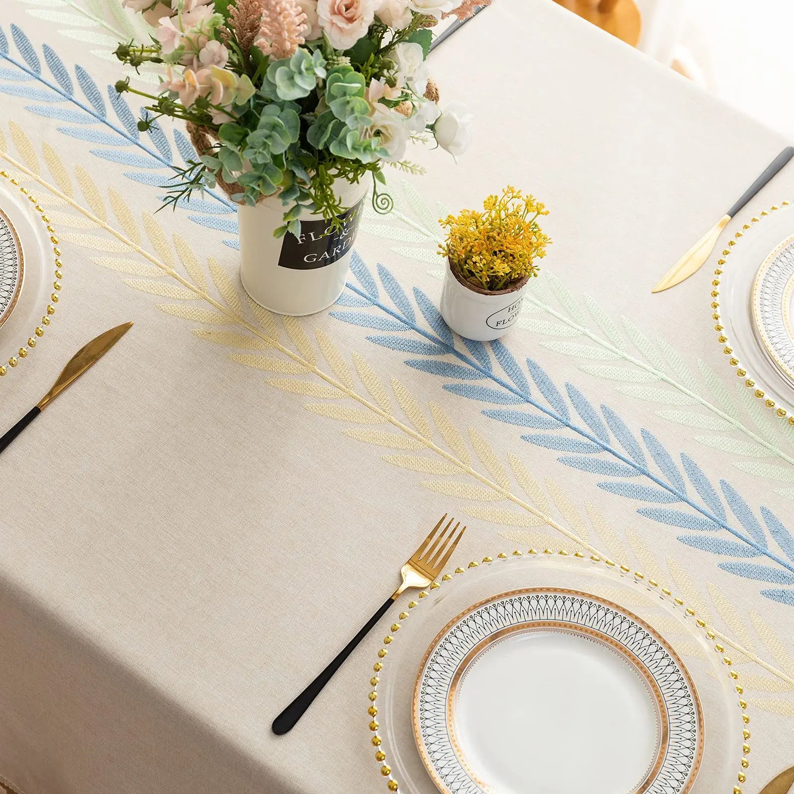 Toalhas de mesa bordadas de linho de algodão retângulo capa de mesa à prova de poeira, toalhas de mesa com padrão de flor bordada, decoração de festa