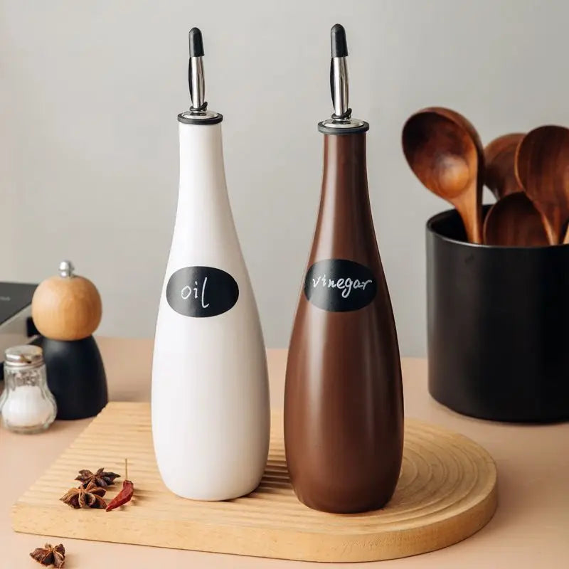 Garrafa de Cerâmica para Óleo e Molhos - Casa Ornato